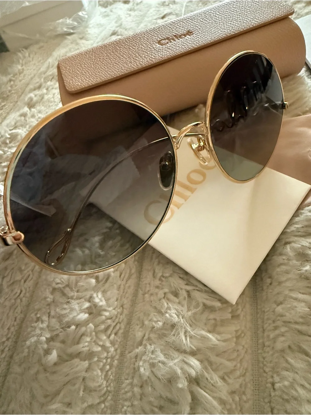 Chloe promote glam
